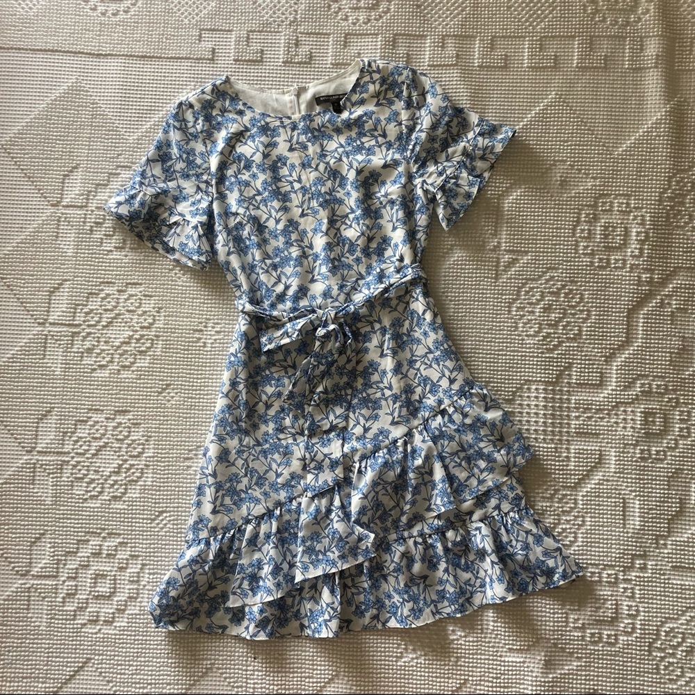 Banana Republic Blue & White Cornflower Floral